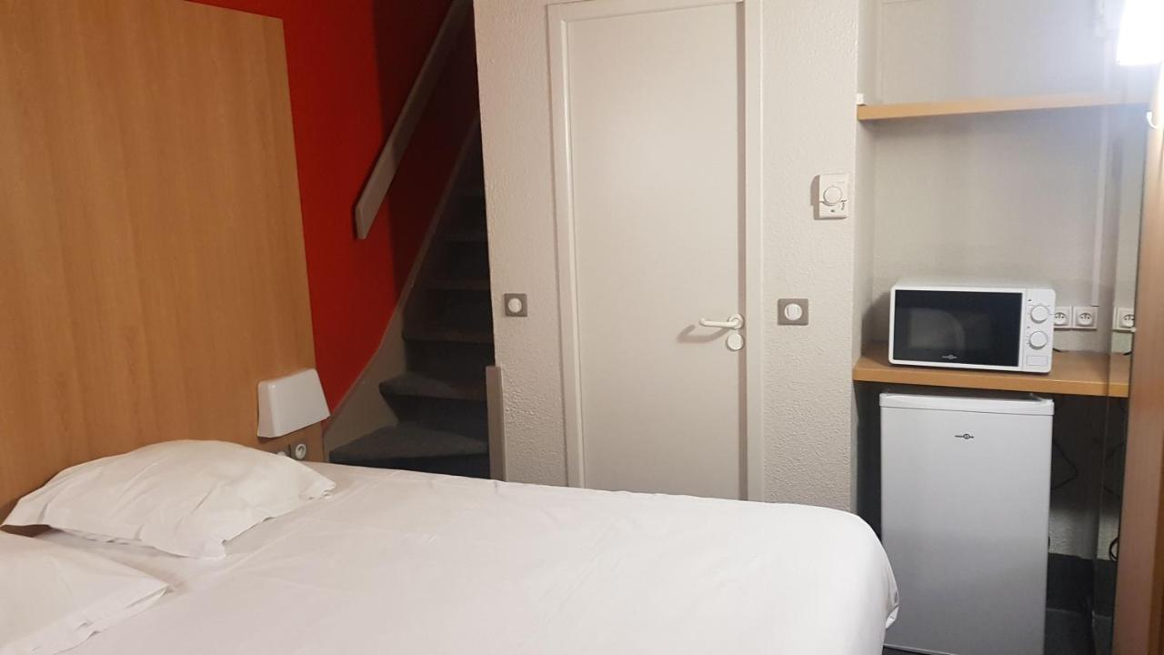 Kyriad Direct Poitiers - Gare Du Futuroscope Chasseneuil-du-Poitou Eksteriør billede